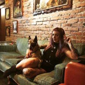 Meet your Posher, Victoria